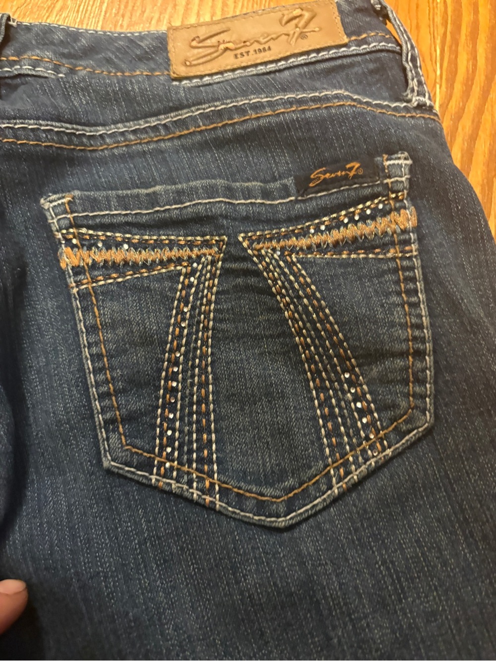 Seven7 Women's Dark Blue Denim Jeans with Contrast Stitching